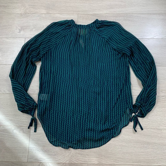 Anthropologie Maeve Della Sheer Navy Green Pattern Button Front Blouse - Picture 5 of 13